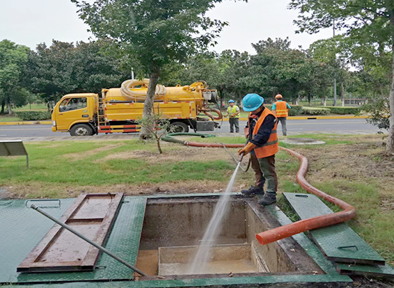 洮北化油池清理